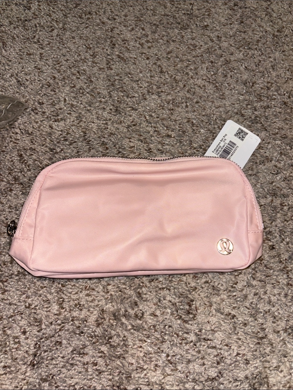 lululemon everywhere Blush Pink belt bag